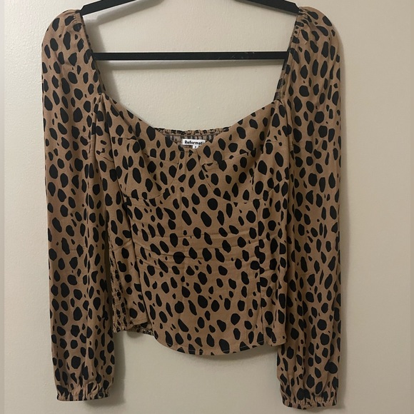 Reformation Reign Top in Bobcat print - Picture 5 of 8